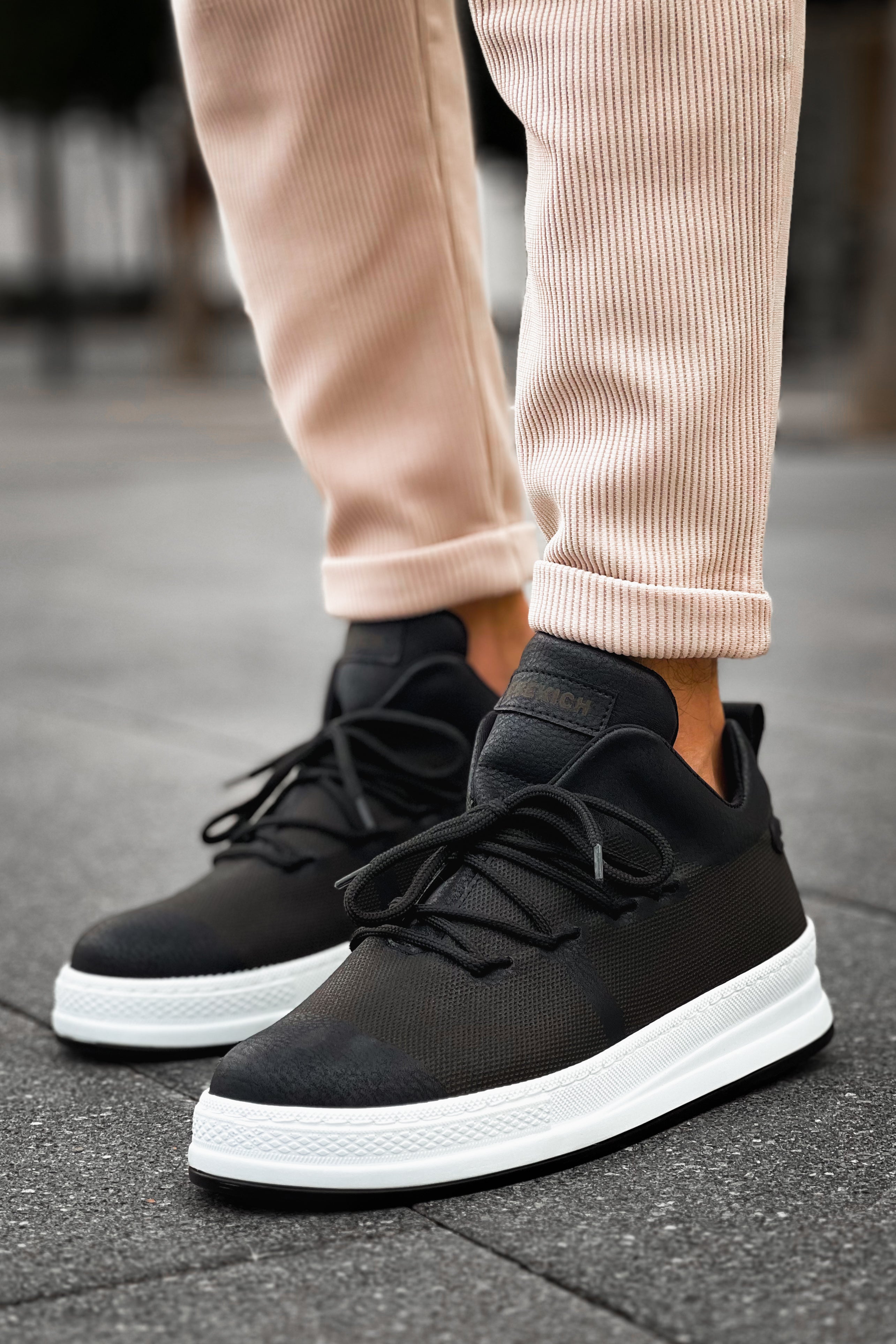 CH219 - CBT Laser Men Sneaker Black
