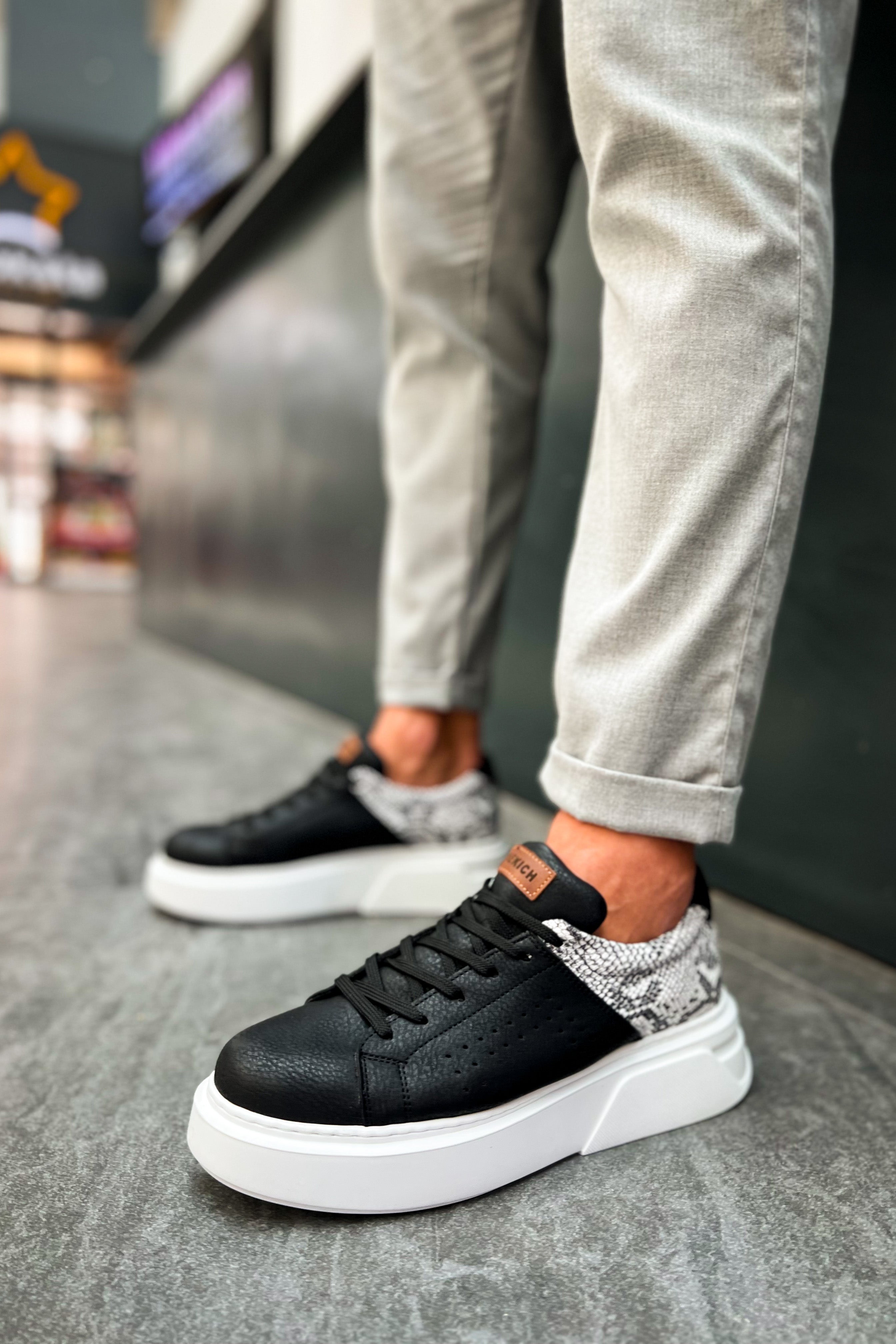 CH145 - CBT Sauerbergg Men Sneaker Black
