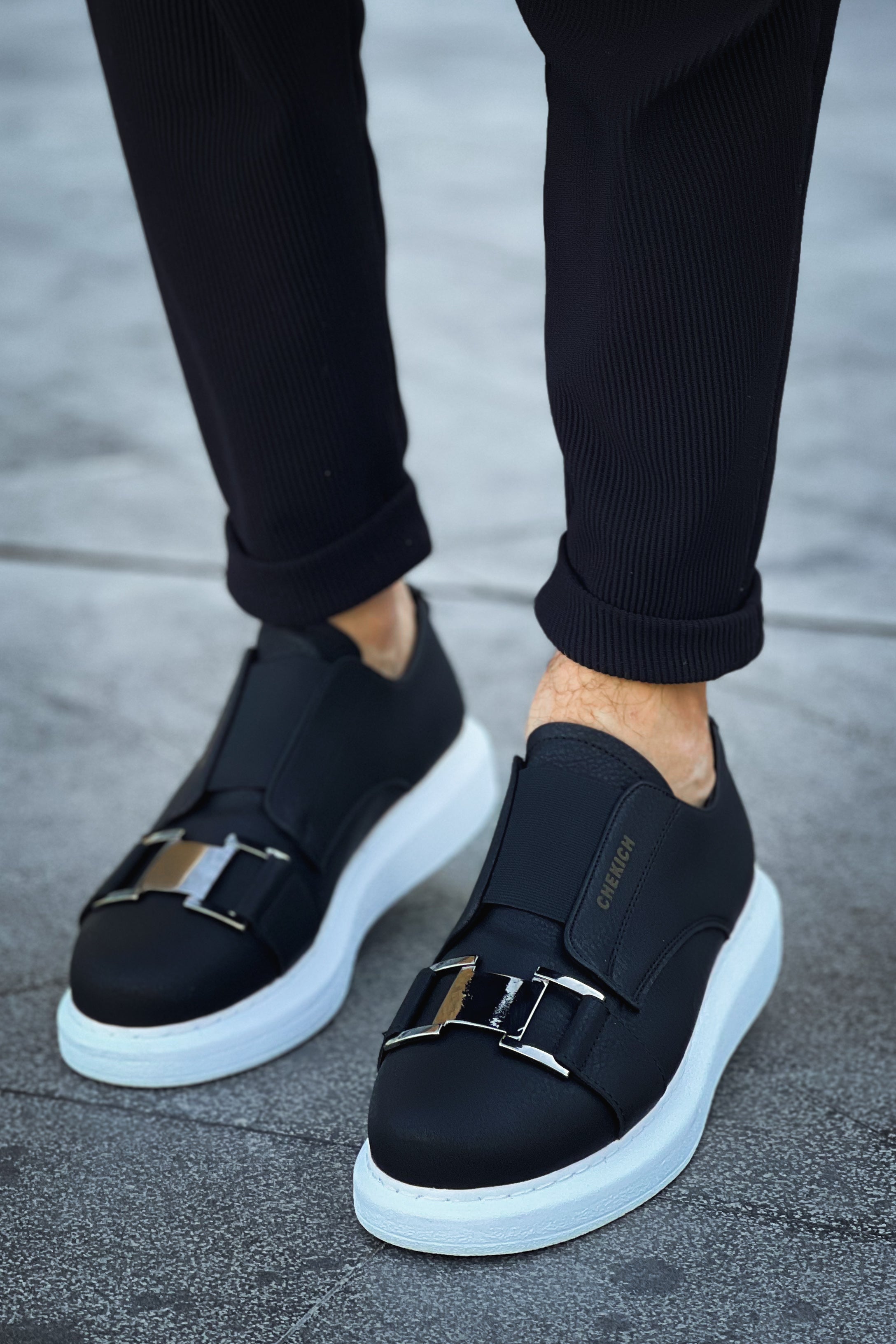 CH297 - CBT Men Sneaker Black