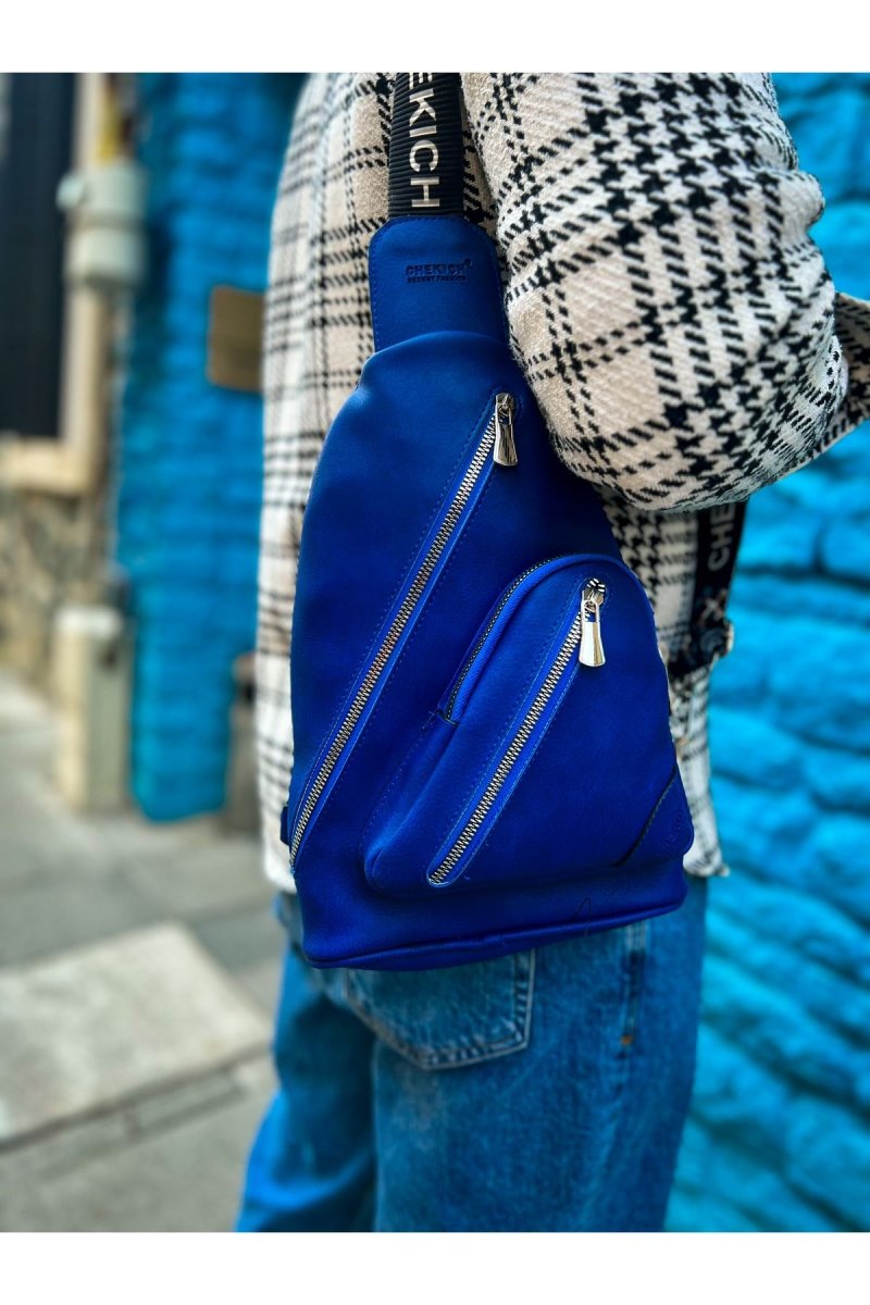 CH103 Astranite Üçgen Erkek Çanta Sax Blue - chekich.com